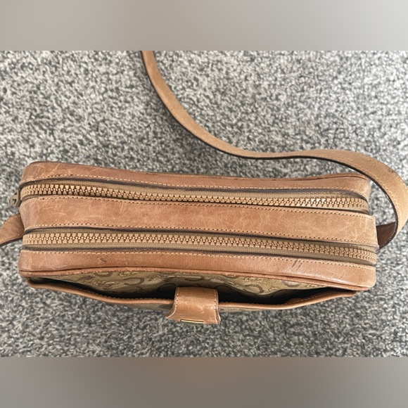 Vintage Celine Sling Bag - Picture 15 of 16